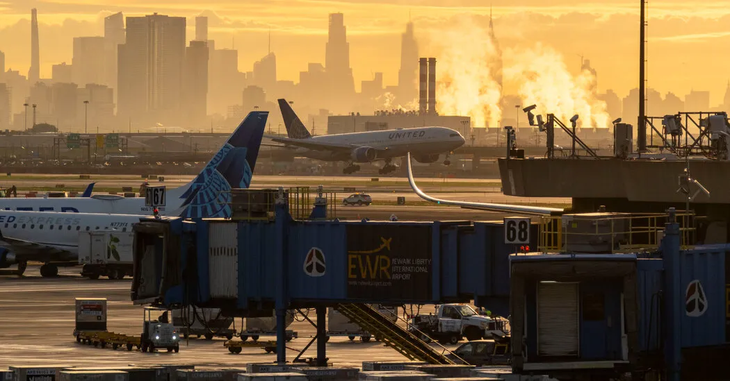 ترامپ ممنوعیت سفر و محدودیت ها را به 20 کشور دیگر گسترش داد