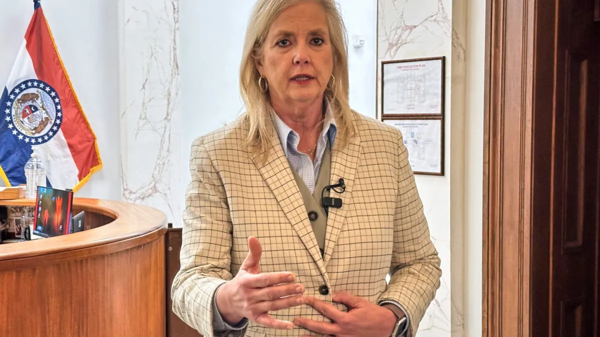 دادستان می گوید که چین پس از اینکه میسوری به دنبال دریافت 25 میلیارد دلار حکم دادگاه است، شکایت می کند