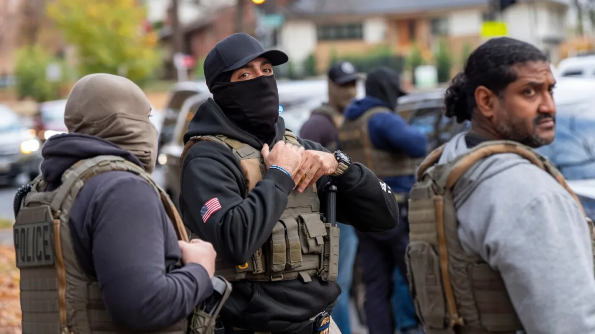 4 ماه بعد، فعالان می گویند عملیات ترامپ در واشنگتن مهاجران را هدف قرار می دهد