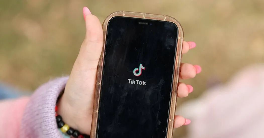 TikTok برای جلوگیری از ممنوعیت ایالات متحده با سرمایه گذاران توافق نامه امضا می کند