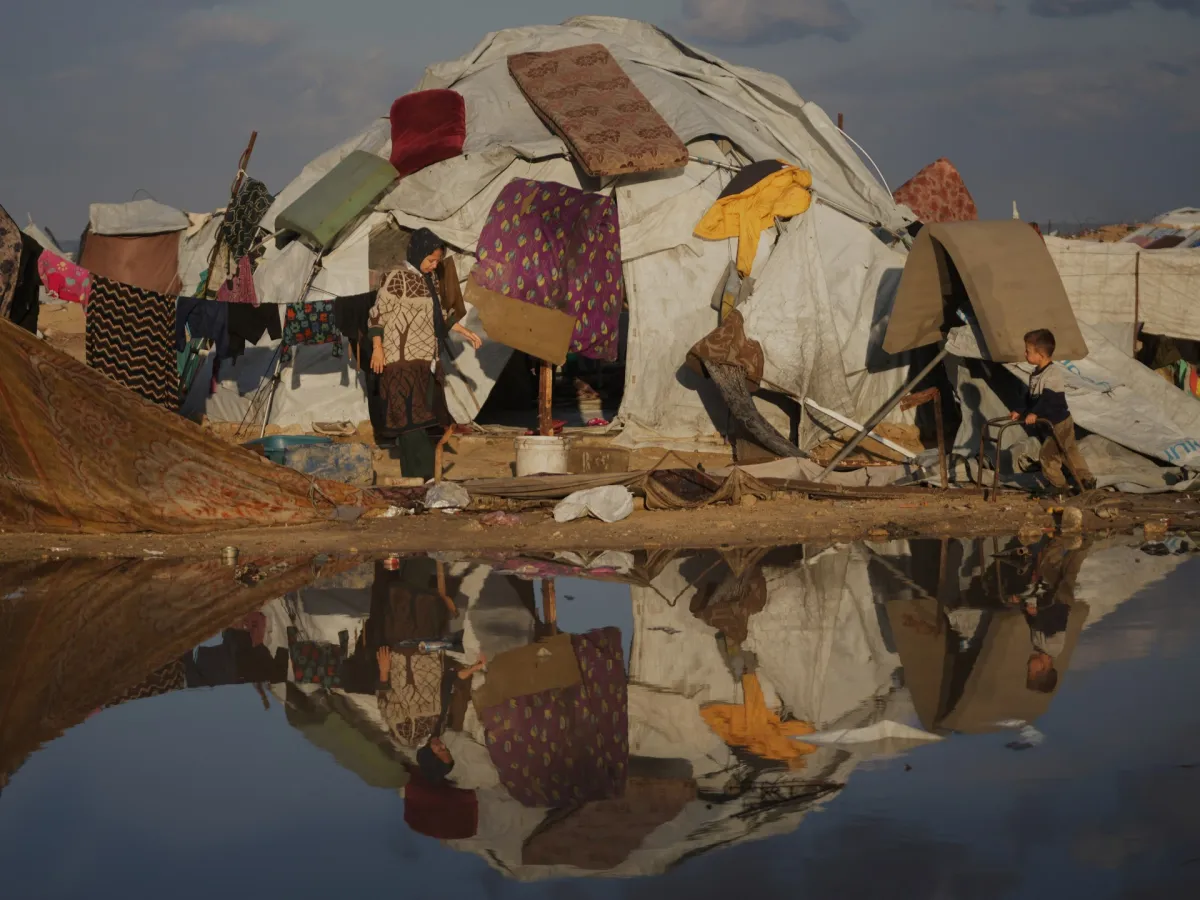 به روز رسانی ها: با ادامه محدودیت های امدادرسانی اسرائیل، نوزاد در غزه تا حد مرگ یخ زد