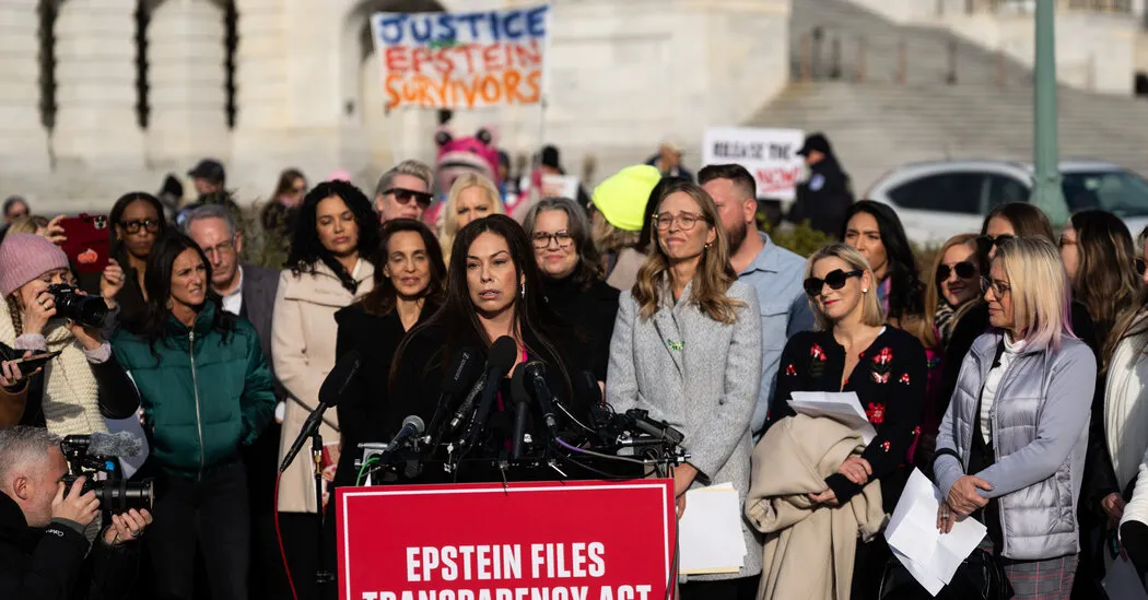 قربانیان اپشتین از عدم شفافیت در فایل های تازه منتشر شده ناراحت هستند