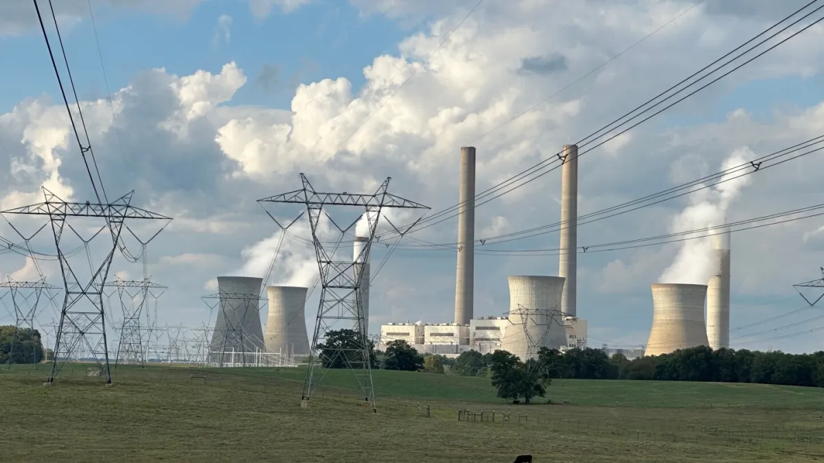 تنظیم کننده های جورجیا افزایش عظیم تولید برق برای مراکز داده را تایید کردند