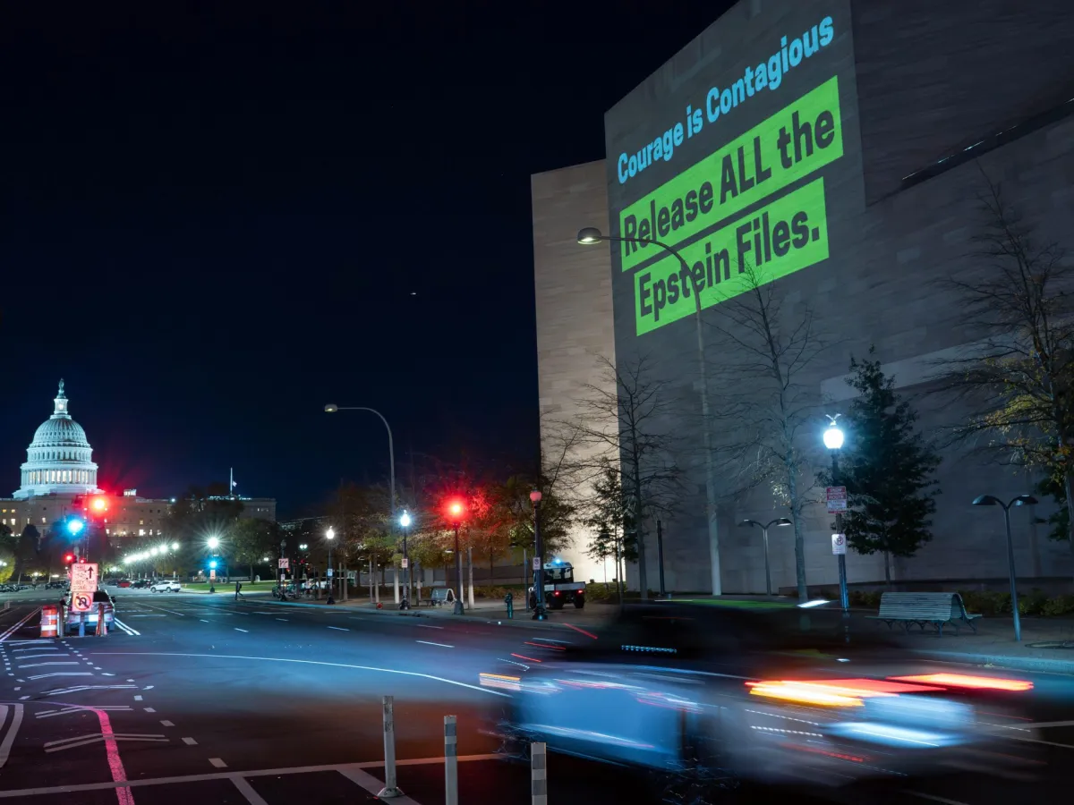 وزارت دادگستری ایالات متحده شروع به انتشار پرونده های دولتی اپشتین کرد