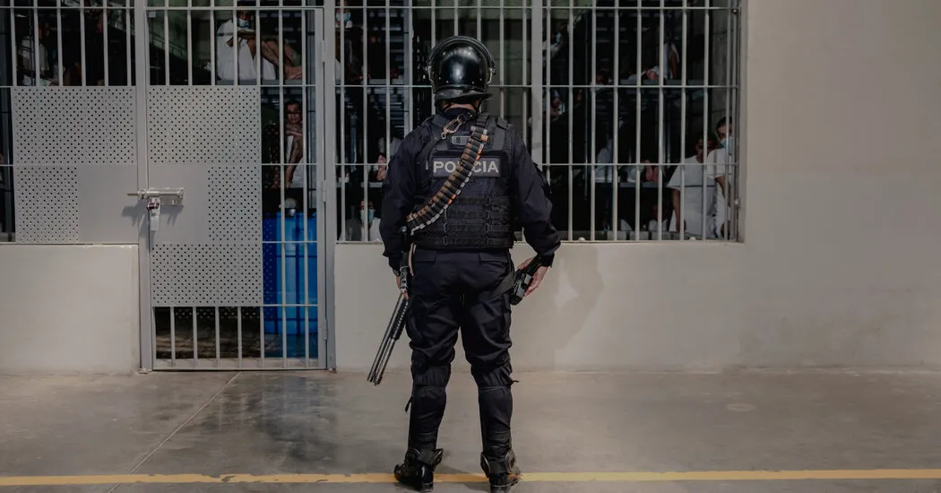 Judge Tells U.S. to Help Bring Back Deported Venezuelans or Allow Legal Challenges