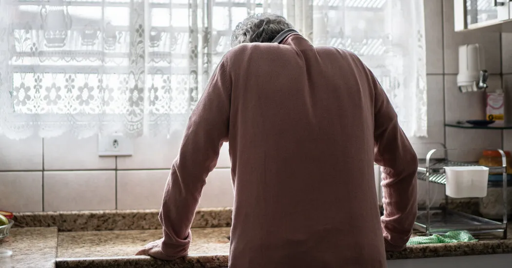 What to Know About Norovirus: Symptoms, Transmission and More