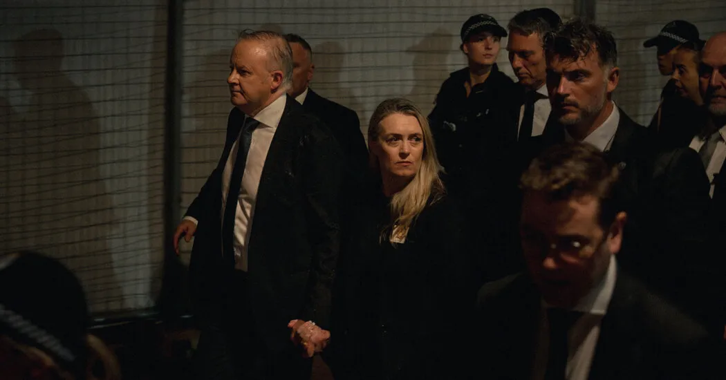 After Bondi Massacre, a Moment of Unity. Then, Bitter Partisanship.