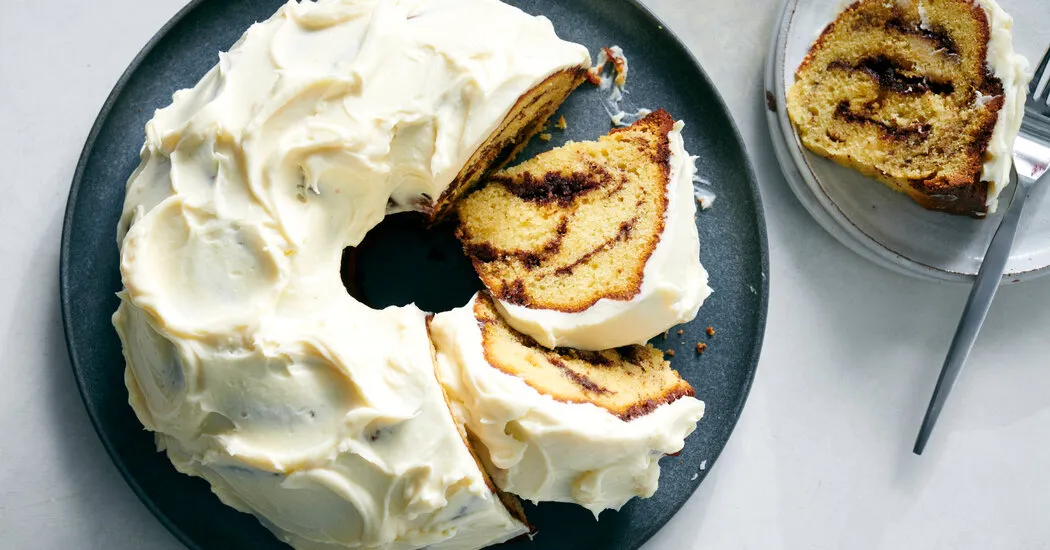Cinnamon Roll Bundt Cake Recipe and More Christmas Brunch Ideas