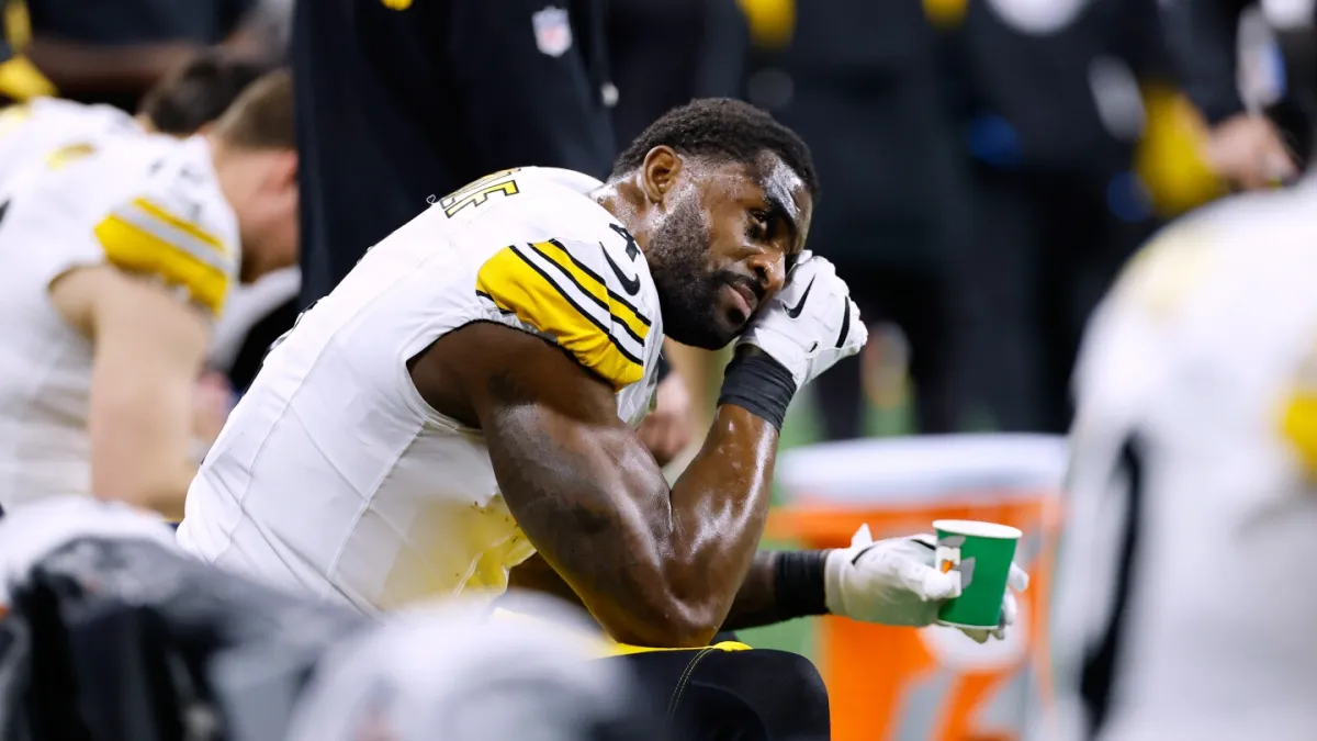 Steelers coach Mike Tomlin says he supports suspended wide receiver DK Metcalf after fan incident