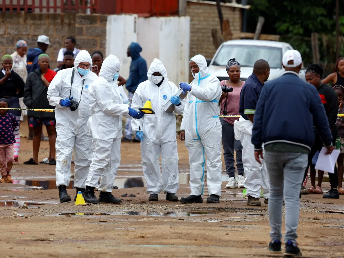 یازده مظنون به خاطر تیراندازی مرگبار در میخانه آفریقای جنوبی دستگیر شدند