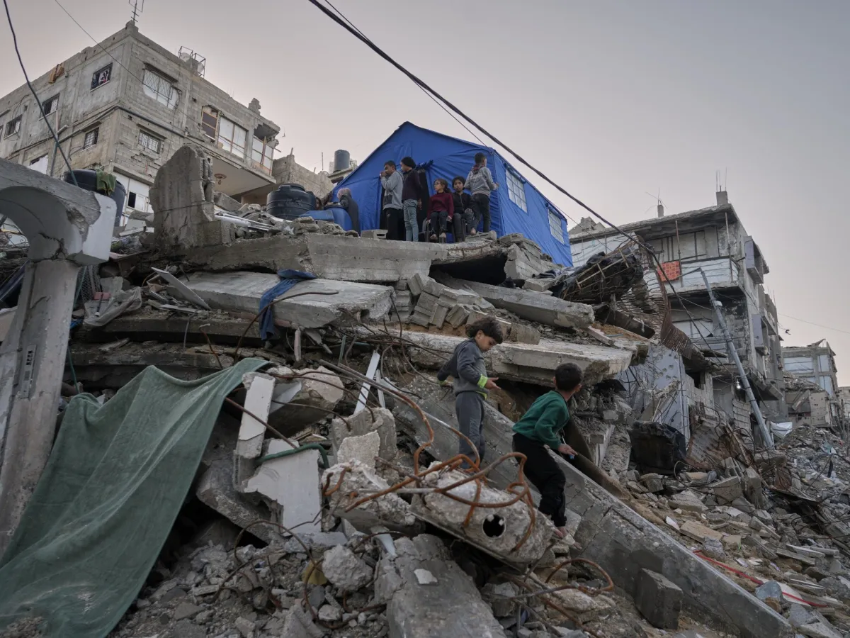 Israeli forces kill, wound Palestinians as Netanyahu issues Hamas threat