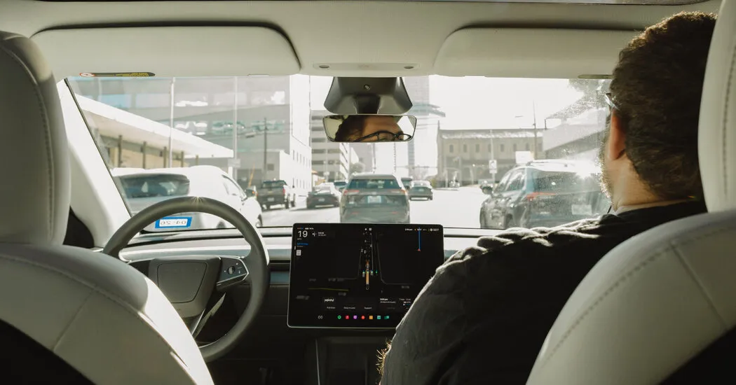 روباتاکسی های تسلا در خیابان دیوار بزرگ هستند اما در جاده ها عقب مانده اند