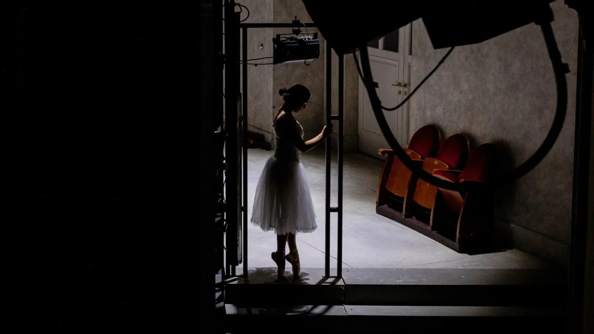 سوپرانو آسمیک گریگوریان در تابستان امسال نقش "کارمن" را برعهده خواهد گرفت و نقش میزانسن را خواهد خواند.