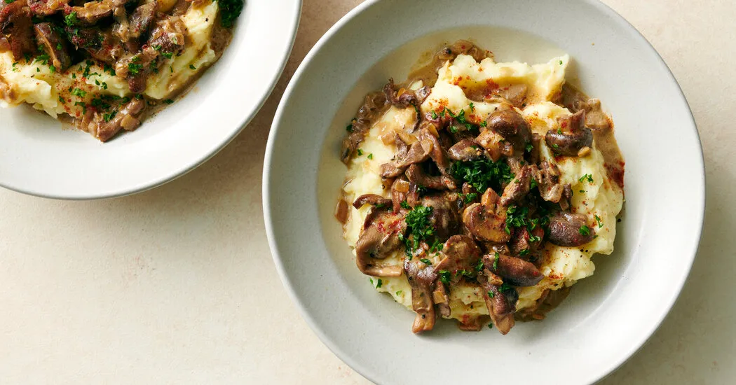 وصفة سريعة لفطر ستروجانوف