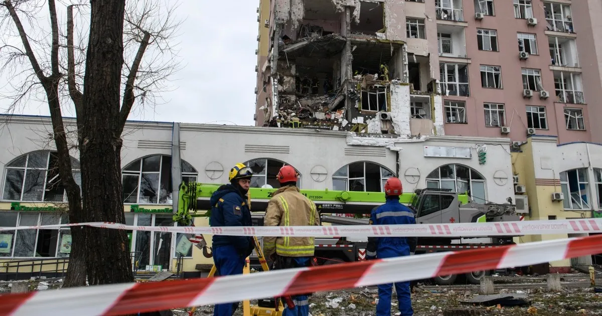 الحرب الروسية الأوكرانية: قائمة الأحداث الرئيسية، اليوم 1403