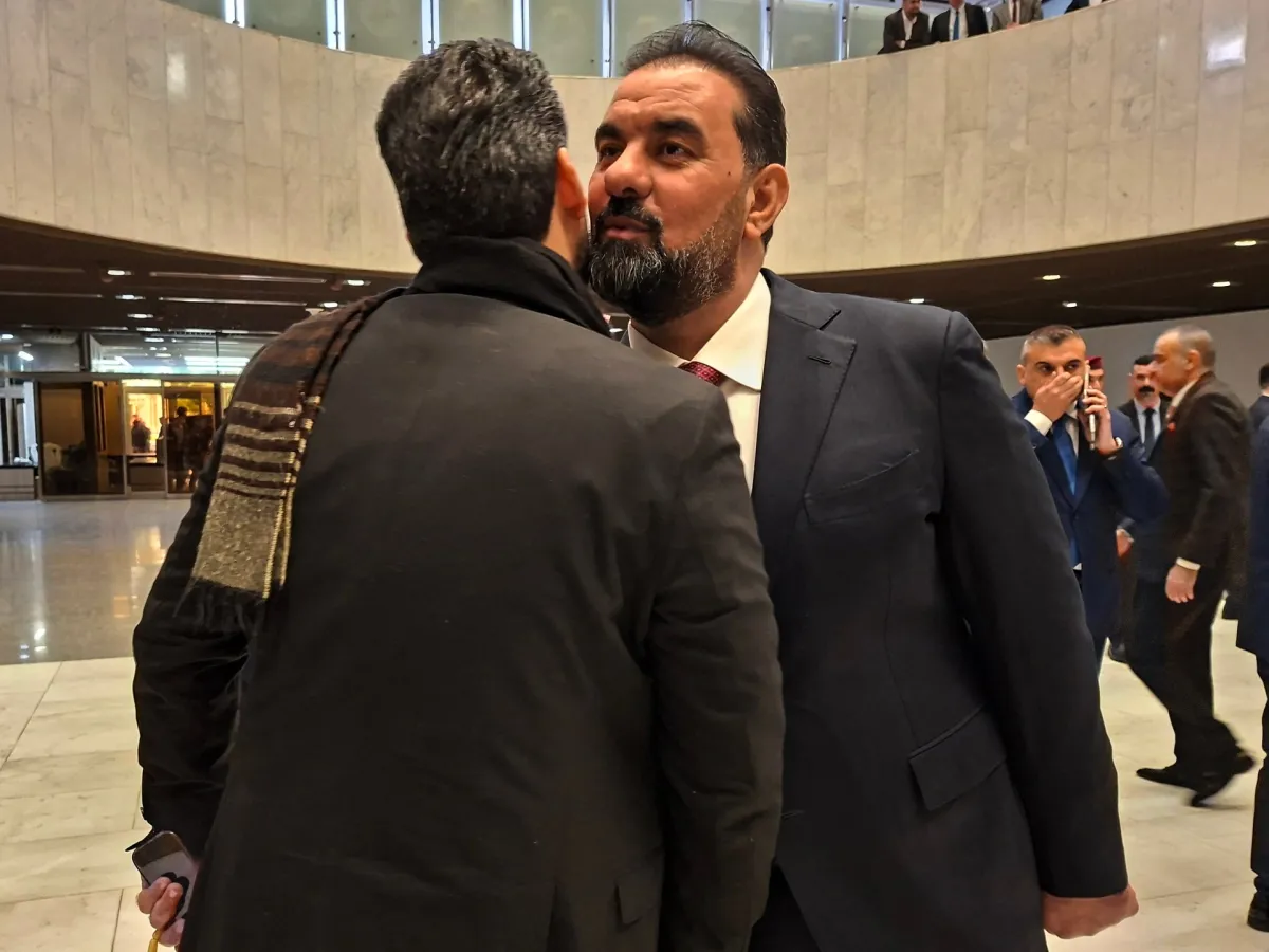 New Iraqi parliament holds first session, elects speaker