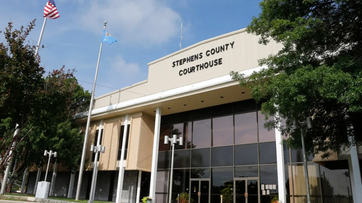 Oklahoma man firing gun in yard fatally shoots neighbor sitting blocks away, authorities say