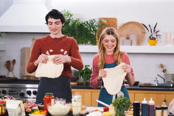 Finn Wolfhard and Natalia Dyer of ‘Stranger Things’ Make Pizza