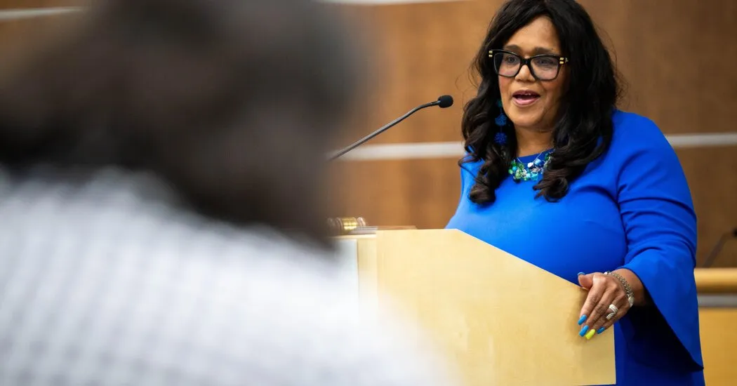 Iowa Democrat Wins State Senate Seat, Fending Off G.O.P. Supermajority