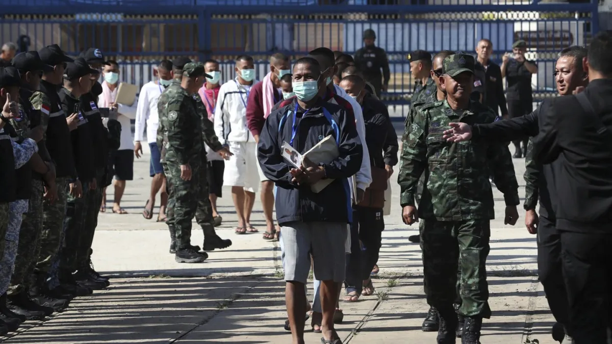 Thailand releases 18 Cambodian prisoners of war as part of ceasefire agreement