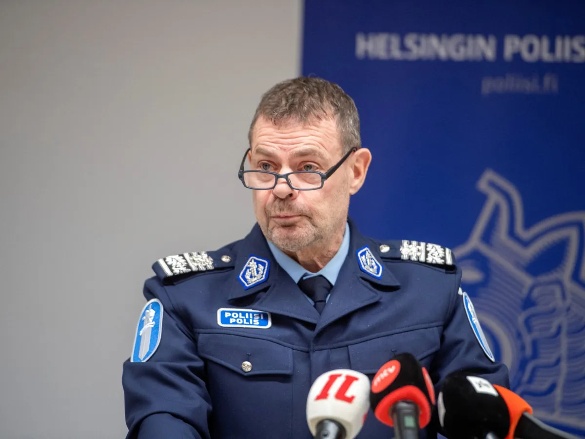 فنلاند کشتی در حال حرکت از روسیه را پس از خرابکاری مشکوک در کابل توقیف کرد