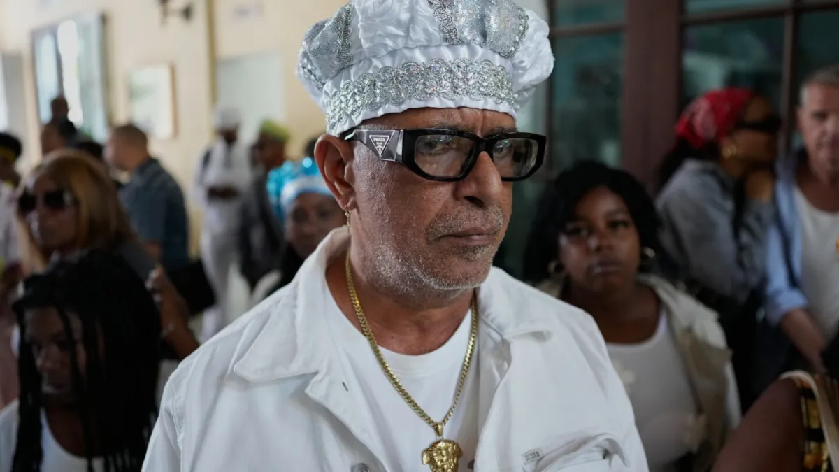 کشیش های کوبایی سانتریا نسبت به درگیری های مسلحانه و خشونت تا سال 2026 هشدار می دهند