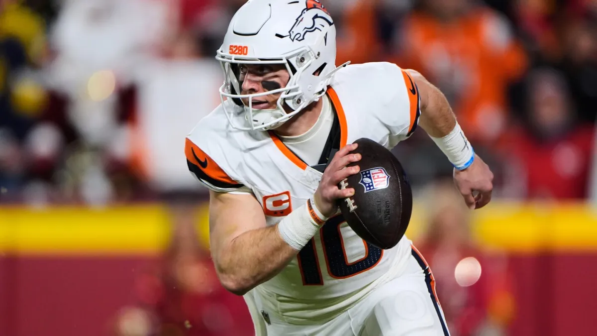 هفته پایانی فصل عادی NFL در حالی فرا می رسد که رتبه های اول هنوز در AFC و NFC بلاتکلیف هستند.