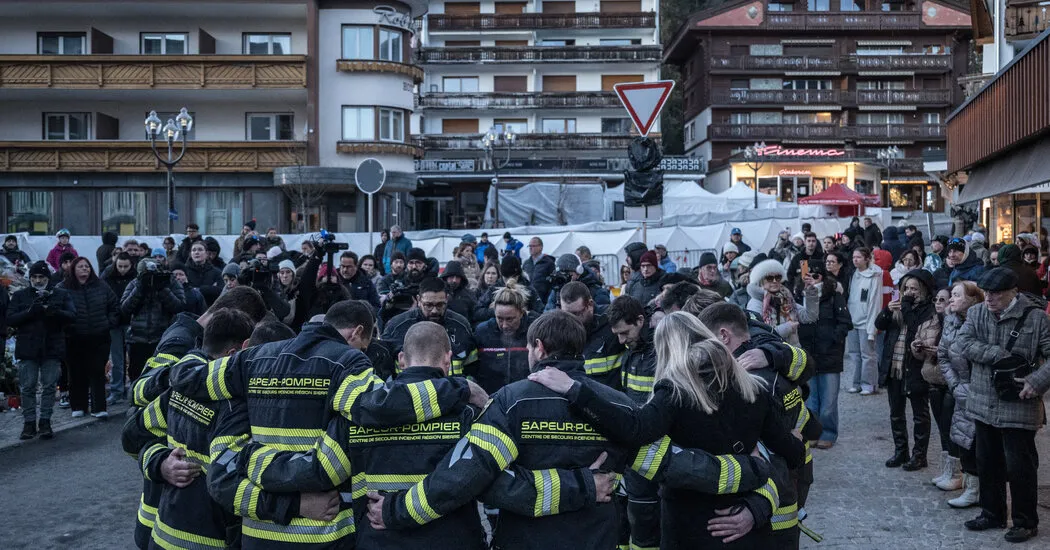 Managers of Swiss Bar Are Suspected of Negligence in Deadly Fire, Police Say