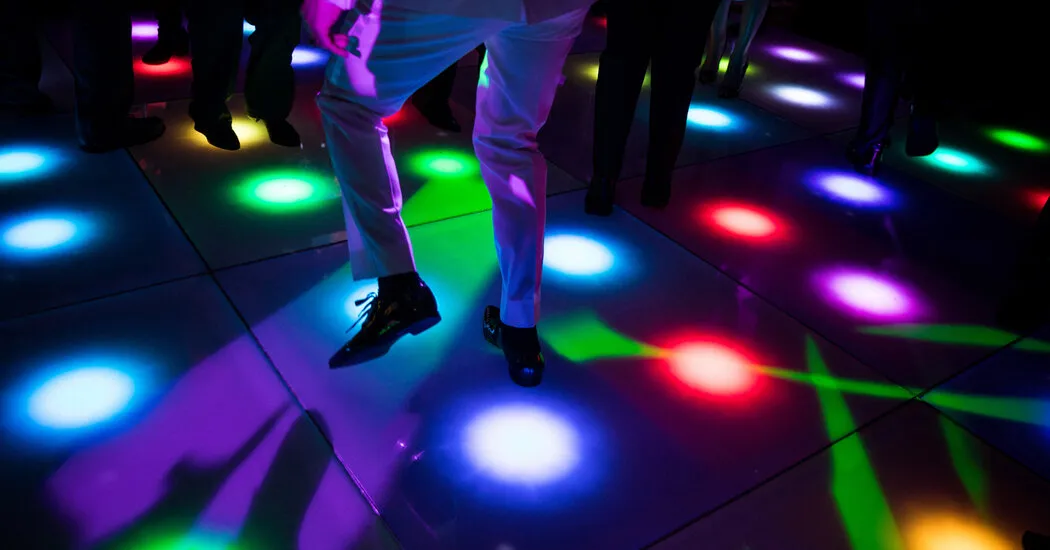 نظر | می خواهید سال بهتری داشته باشید؟ فقط برقص.