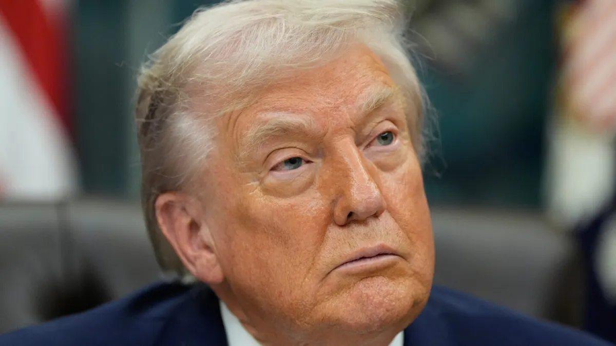 پرزیدنت ترامپ برای حفاظت از منافع امنیتی ایالات متحده دستور واگذاری قرارداد 2.9 میلیون دلاری تراشه ها را صادر کرد