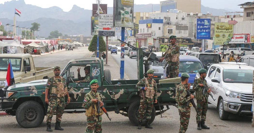 Yemen Sends Its Military to Push Out Separatist Faction