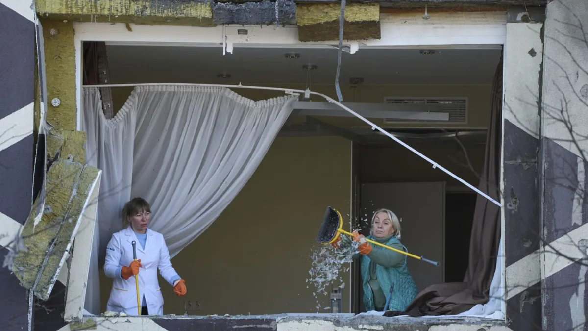 Zelenskyy replaces Ukraine’s security chief and hires a Canadian economic adviser