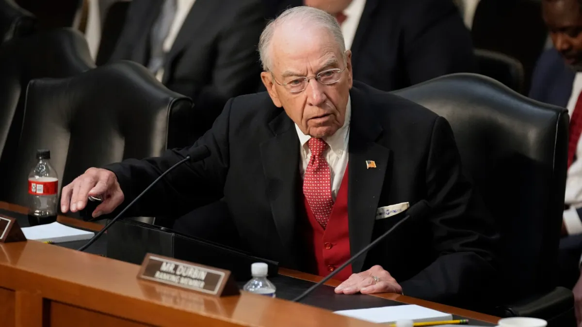 بازرسی بازپرس اخراجی SafeSport منجر به بازگشایی 3 پرونده از 114 پرونده شد.