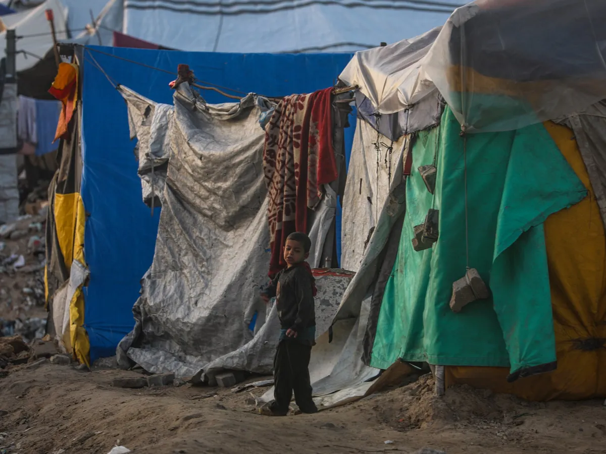 نوزادان غزه «از سرمای شدید رنج می برند» در حالی که اسرائیل مدام جلوی کمک رسانی را می گیرد